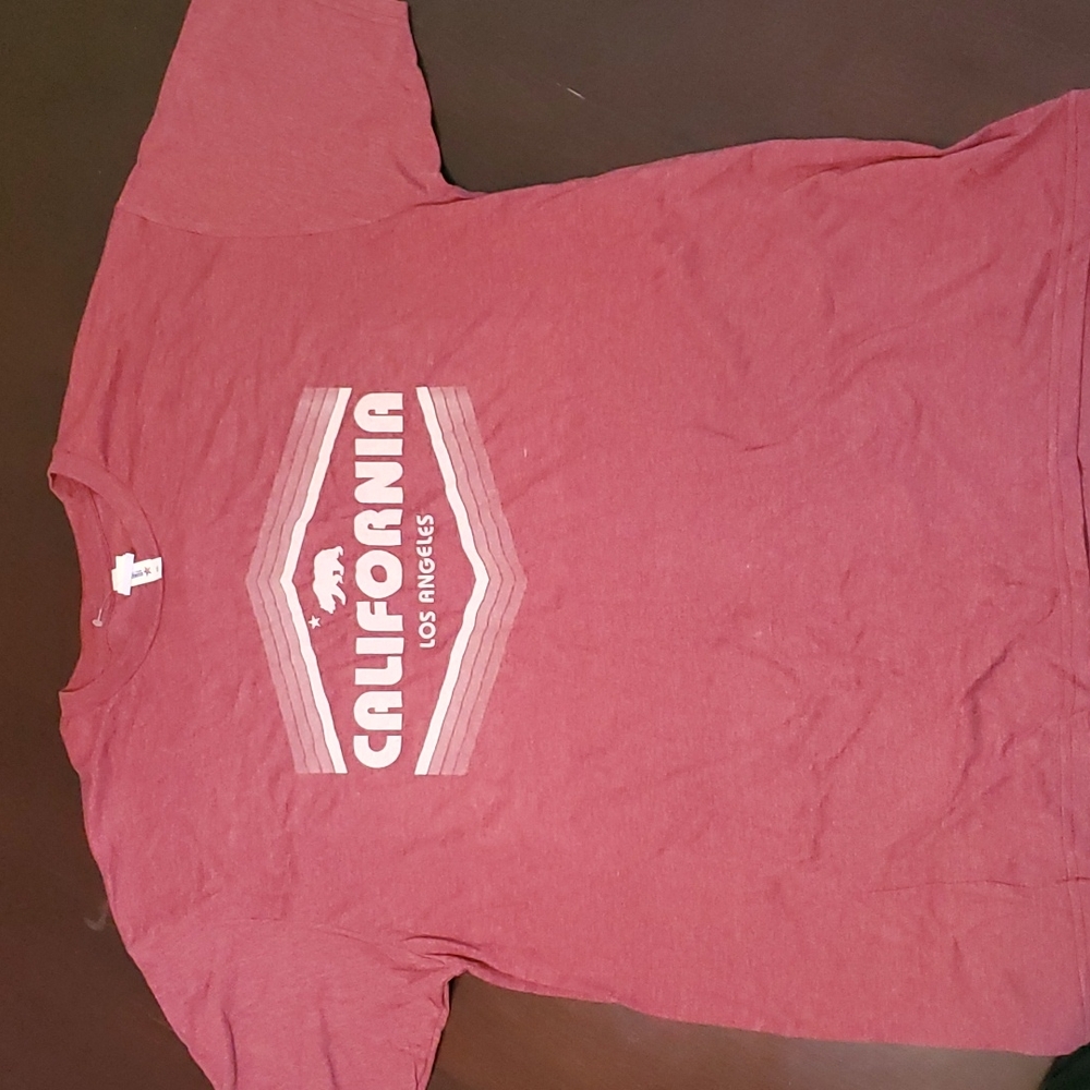 NWOT California tee shirt 2XL